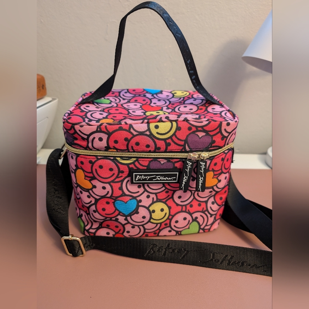 Betsey Johnson Pink Smiley Face Bag, Lunch Tote, With Crossbody Strap.